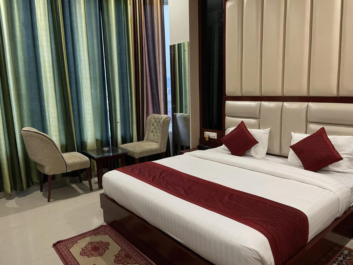Raiwala Sumedha G Village Resort And Spa מראה חיצוני תמונה