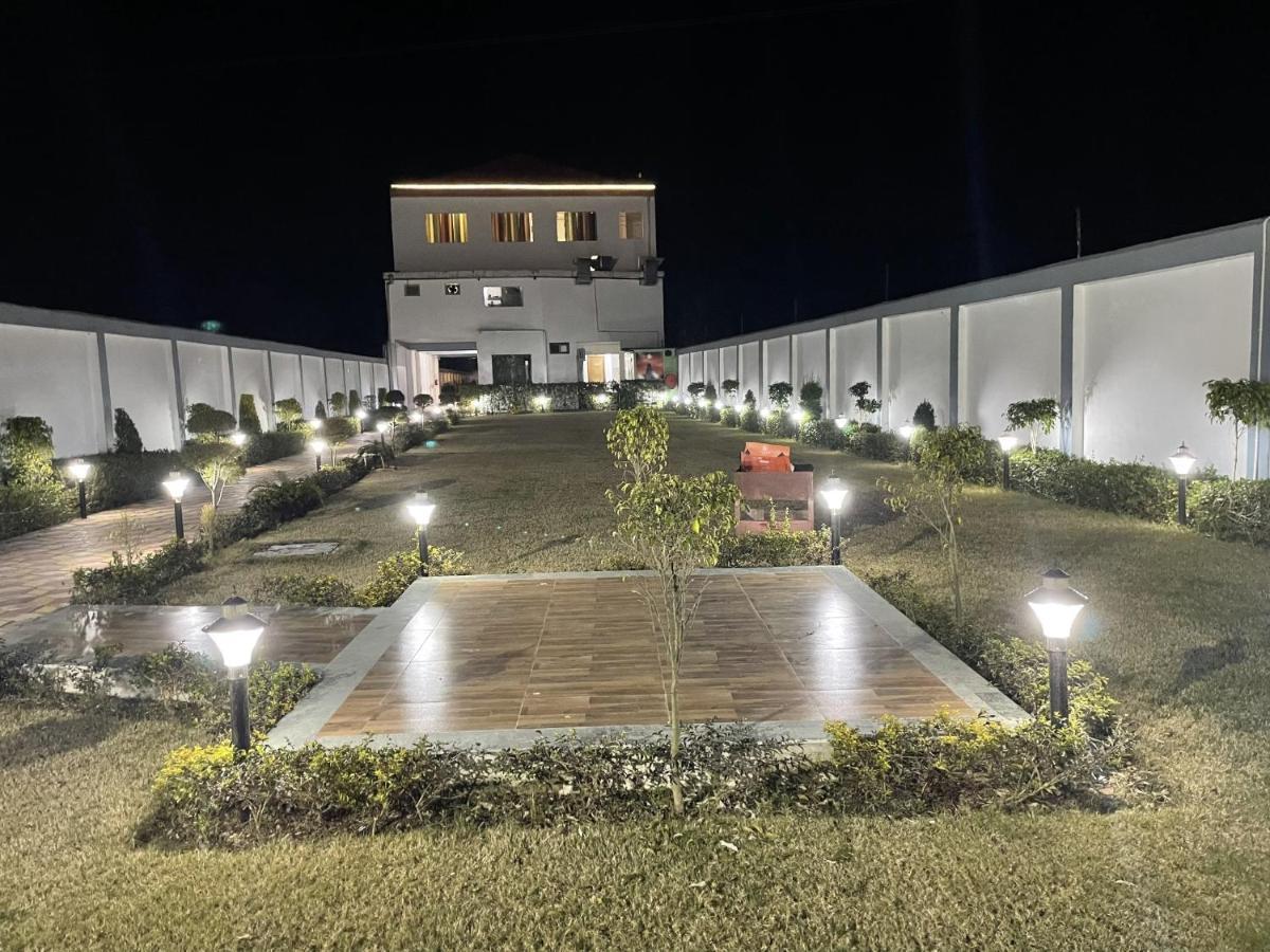 Raiwala Sumedha G Village Resort And Spa מראה חיצוני תמונה